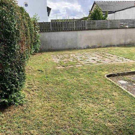 Maison Avec Jardin A Laon / House With Garden In ラン エクステリア 写真
